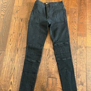 Gap 1969 True Skinny Jeans Dark Wash Stretch Moto Pleated Accordion Knee Stretch